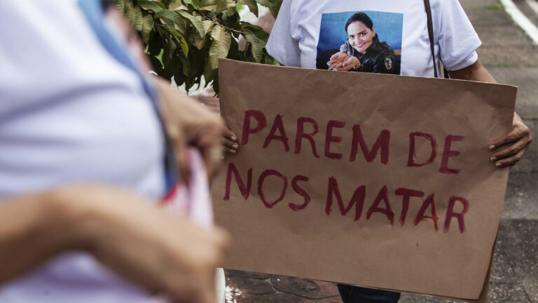 “Os assassinos foram absolvidos”, protesta mãe de Deusiane Pinheiro
