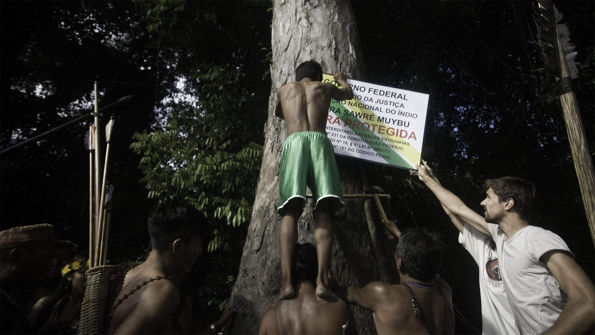 Por que Lula não assina a homologação de 70 terras indígenas?