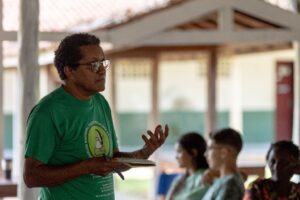 Setores do agronegócio e mineração trabalham para que COP30 não tenha sucesso, diz líder extrativista