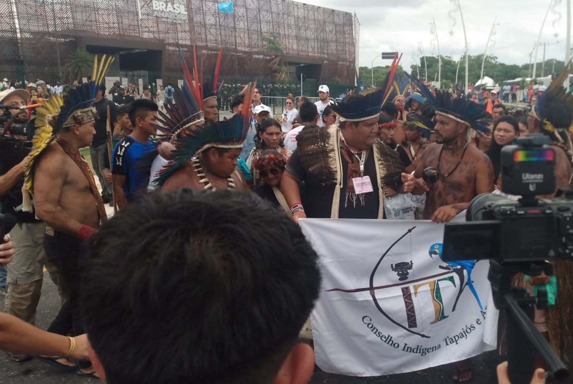 COP30: Protestos de povos indígenas abrem espaço para diálogo com lideranças do governo