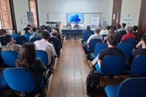 Da teoria à prática: obra discute desafios da política ambiental brasileira sob olhar econômico