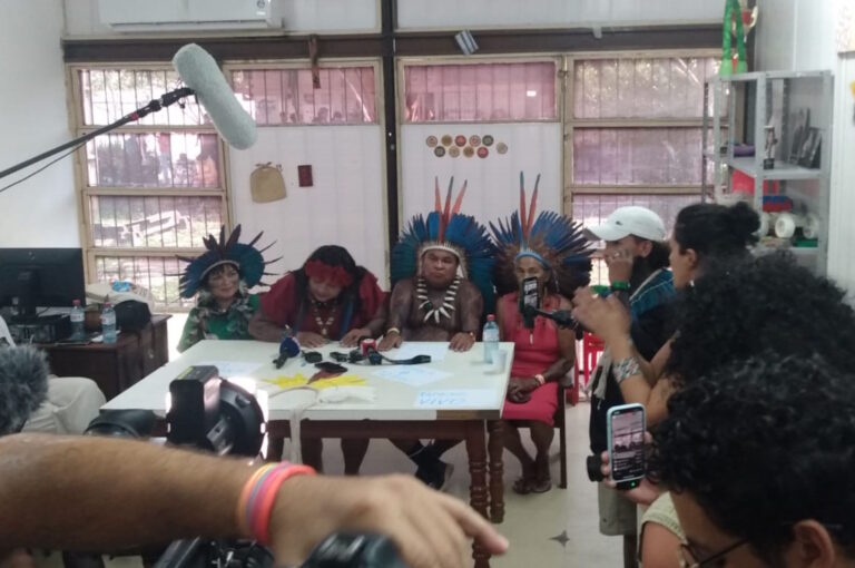 Lideranças indígenas do Baixo Tapajós pedem diálogo e respeito após confronto na Zona Azul