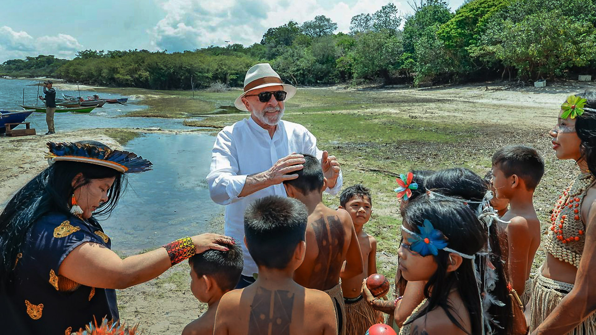 “Lula está entregando a Amazônia”, diz Alessandra Munduruku
