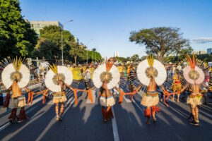 Países prometem fortalecer comunidades locais e povos indígenas na proteção de florestas globais