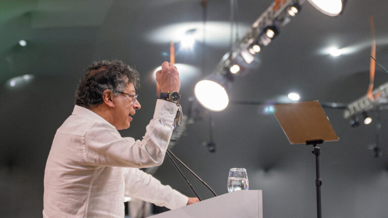 “Trump está 100% equivocado”, diz Petro na COP30