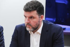 Câmara avança para derrubar rastreabilidade de agrotóxicos