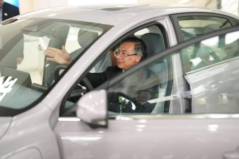 Minerais e tensões com EUA: o futuro da relação China-América Latina