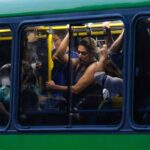 O aumento das passagem pagamos com o bolso e com a saúde