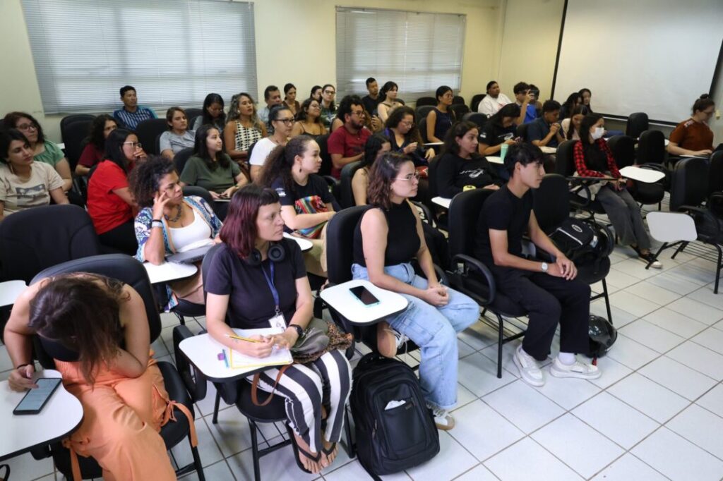Jovens fortalecem a pesquisa científica no Amazonas