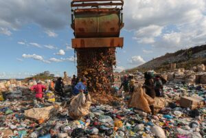 Destinação inadequada de lixo freia meta de biometano prevista para 2026