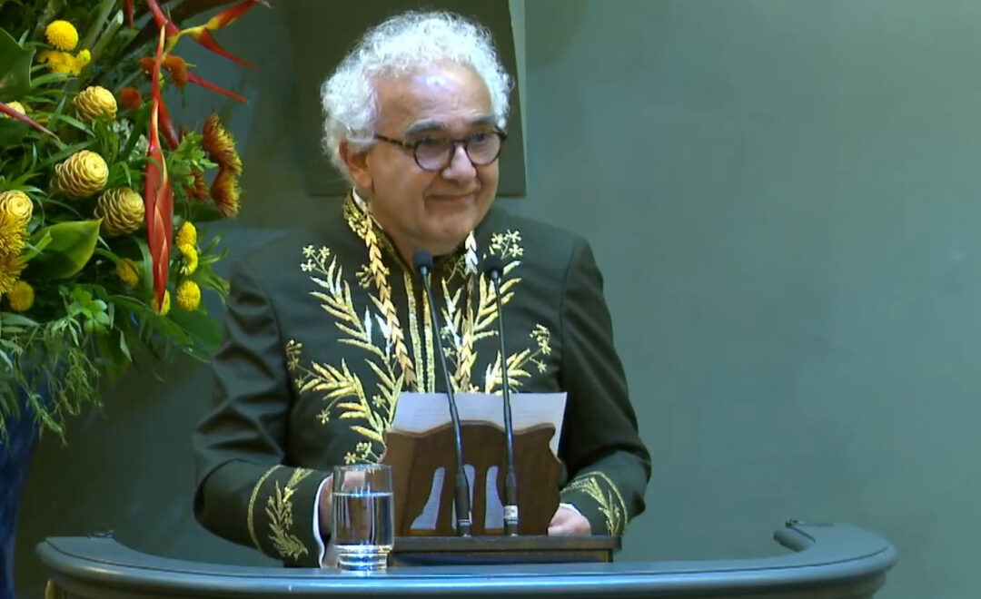 Milton Hatoum toma posse na ABL