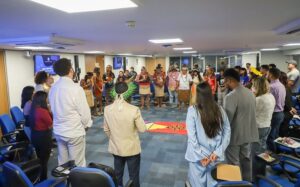 Ministério dos Povos Indígenas promove agenda interministerial de escuta para indígenas LGBTQIA+