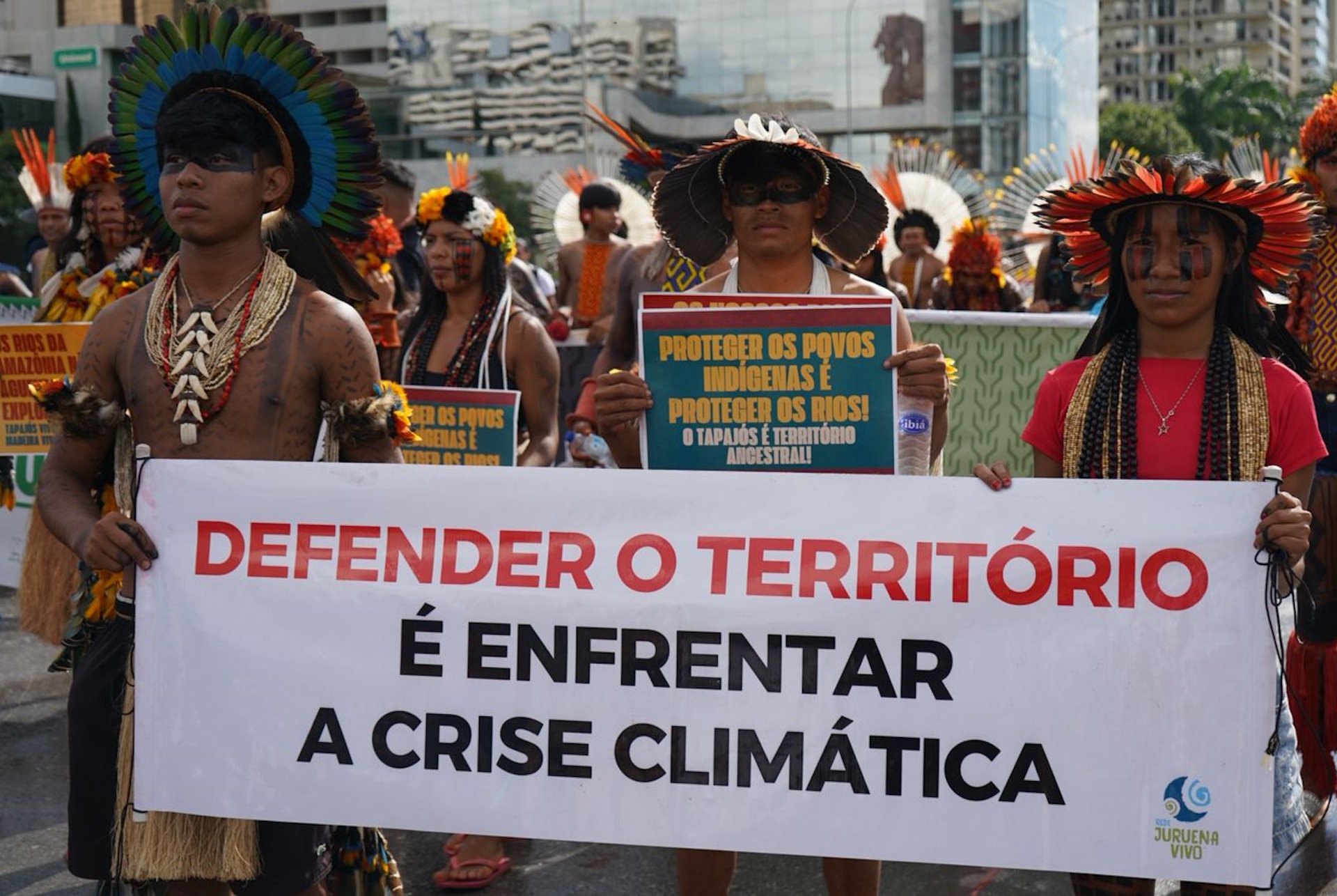 Povos indígenas propõem plano global para eliminação dos combustíveis fósseis durante ATL