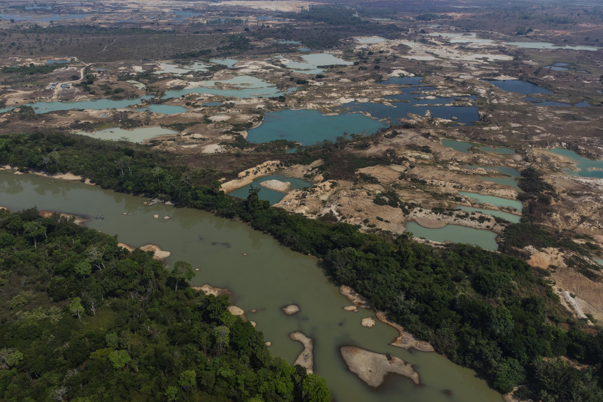 Pressão minerária cerca terras indígenas em Mato Grosso e acende alerta