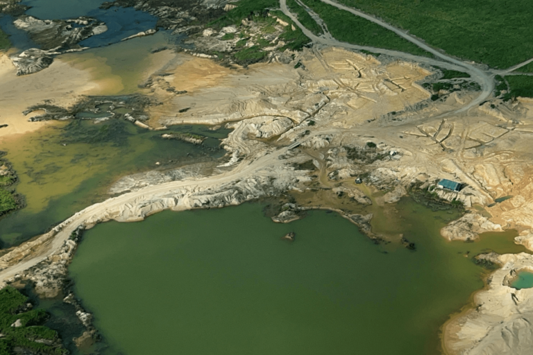Falhas em permissões de garimpo permitiram movimentar R$ 18,4 bilhões em ouro, diz Greenpeace