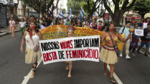 Mulheres indígenas são alvos da violência e omissão