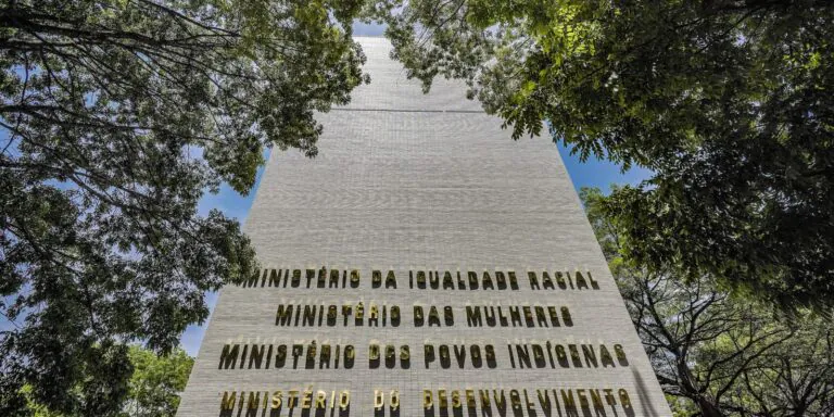 Plataforma reúne documentos jurídicos sobre igualdade racial