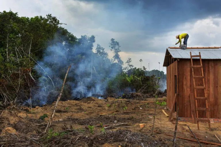 Deficiências do INCRA colocam em xeque programa de titulação no Brasil