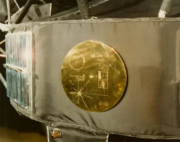Nova edição dos Discos de Ouro da Voyager pode ir ao espaço