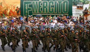 Exército revoga portaria que liberava até 5 fuzis a PMs para uso pessoal – Política – CartaCapital