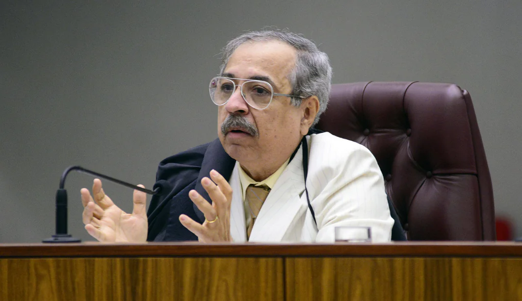 À espera do STF, STJ suspende recurso sobre responsabilidade pela divulgação indevida de imagens íntimas – Tecnologia – CartaCapital