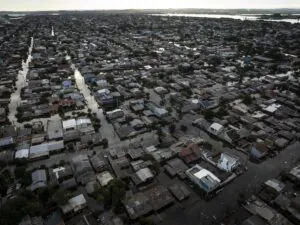 Desastres ambientais afetaram 418 milhões de brasileiros em 94% das cidades, diz estudo