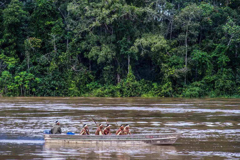 Justiça Federal suspende documentário que utiliza imagens do povo Korubo sem autorização dos indígenas a pedido da Funai