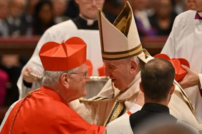 Dom Leonardo Steiner pode ser Papa; entenda