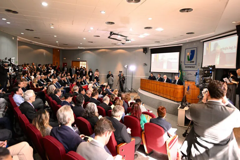 A liderança da América Latina e do Caribe na transição justa contra a crise climática