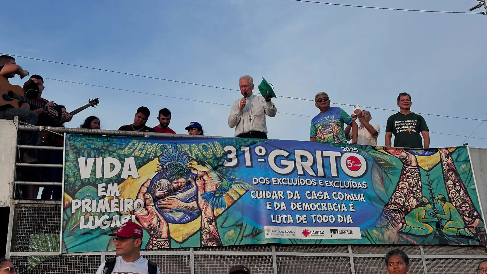 Socoooooorro! – Amazônia Real