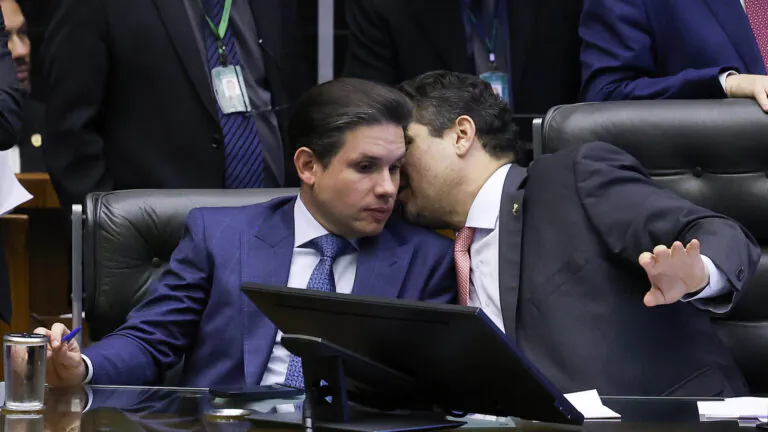 Congresso desmonta licenciamento ambiental dias após a COP30