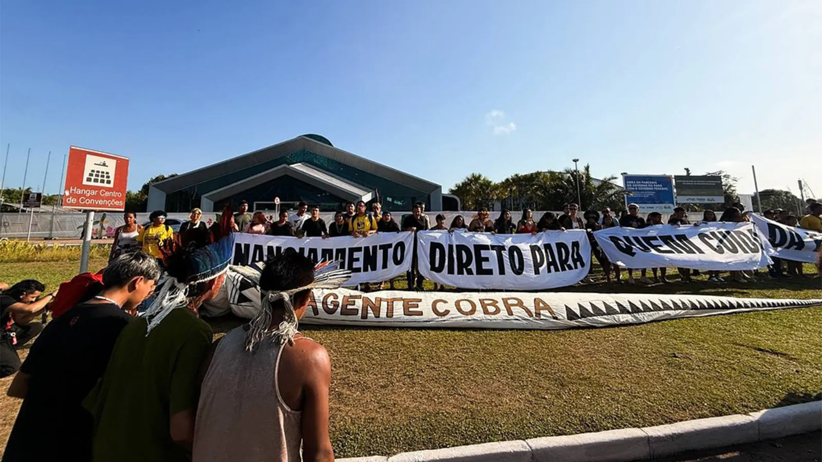 Cúpula dos Líderes começa com protesto de jovens pelo clima: “a gente cobra”