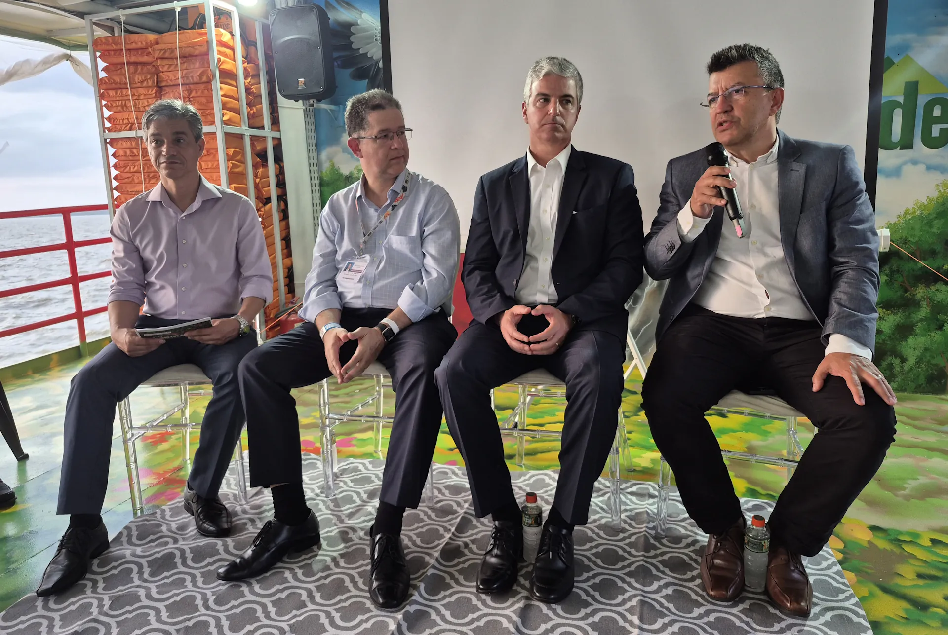 Eletrificar transportes e indústria pode reduzir até 18% das emissões brasileiras, aponta estudo