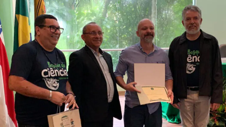 Grupo Rede Amazônica recebe homenagem do Bosque da Ciência