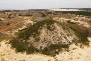 Mais antigos que as pirâmides, sambaquis do litoral sul de SC sofrem com falta de preservação