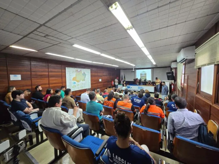 2º Alerta confirma níveis acima da cota de inundação em Manaus