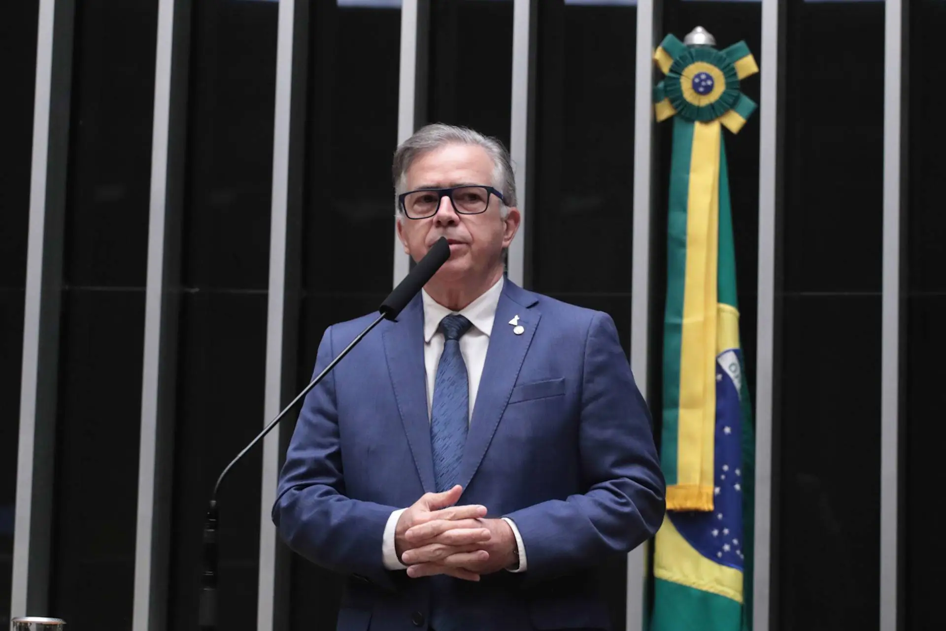 Câmara aprova urgência para projeto que flexibiliza regras do garimpo