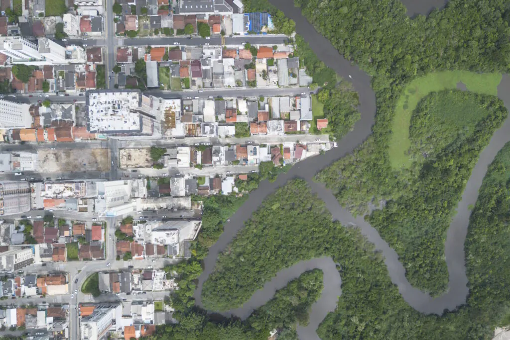 Cerca de 70% dos municípios catarinenses criaram leis que fragilizam APPs urbanas