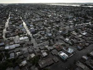 Publicação orienta gestores municipais sobre prevenção e resposta a desastres climáticos