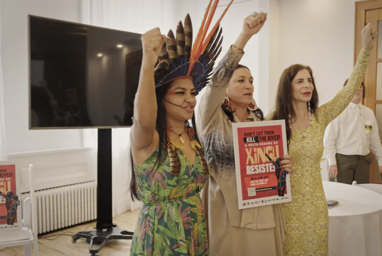 Com vídeo de DiCaprio, manifestação na Climate Week pede saída da Belo Sun do Xingu