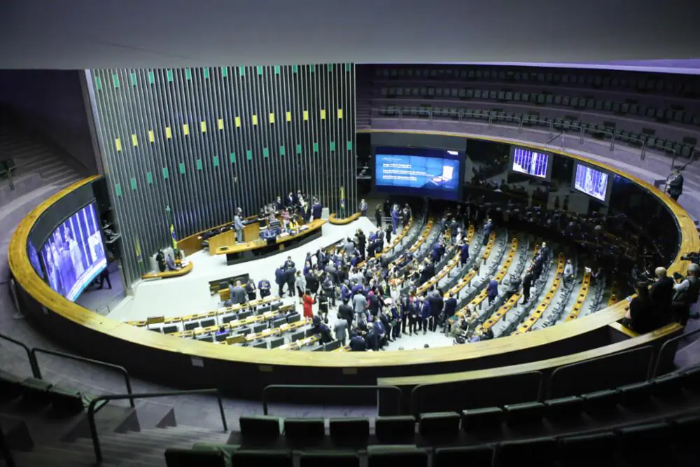 28 dos 31 deputados autores de propostas nocivas às UCs disputam eleições em 2026
