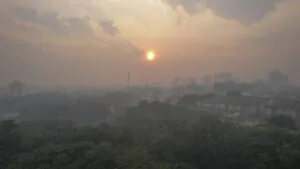 Manaus sufoca com o ar mais tóxico do mundo