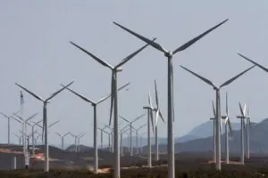 Mundo precisa investir US$ 1,7 trilhão por ano para aumentar renováveis até 2030