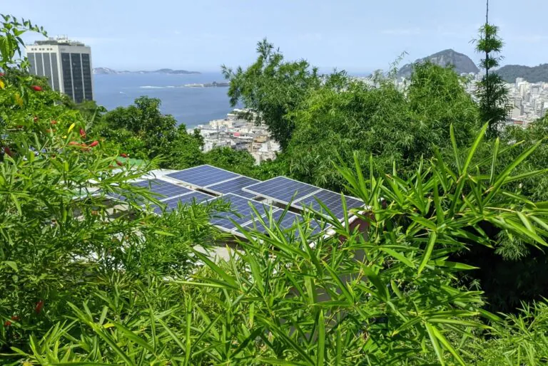 Quando o Sol ultrapassa os fósseis: o Brasil desenha um novo horizonte energético